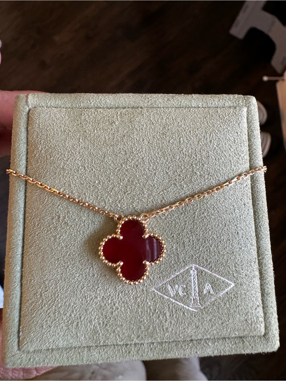 Van Cleef & Arpels Alhambra Red Carnelian Pendant Necklace in 18K Gold